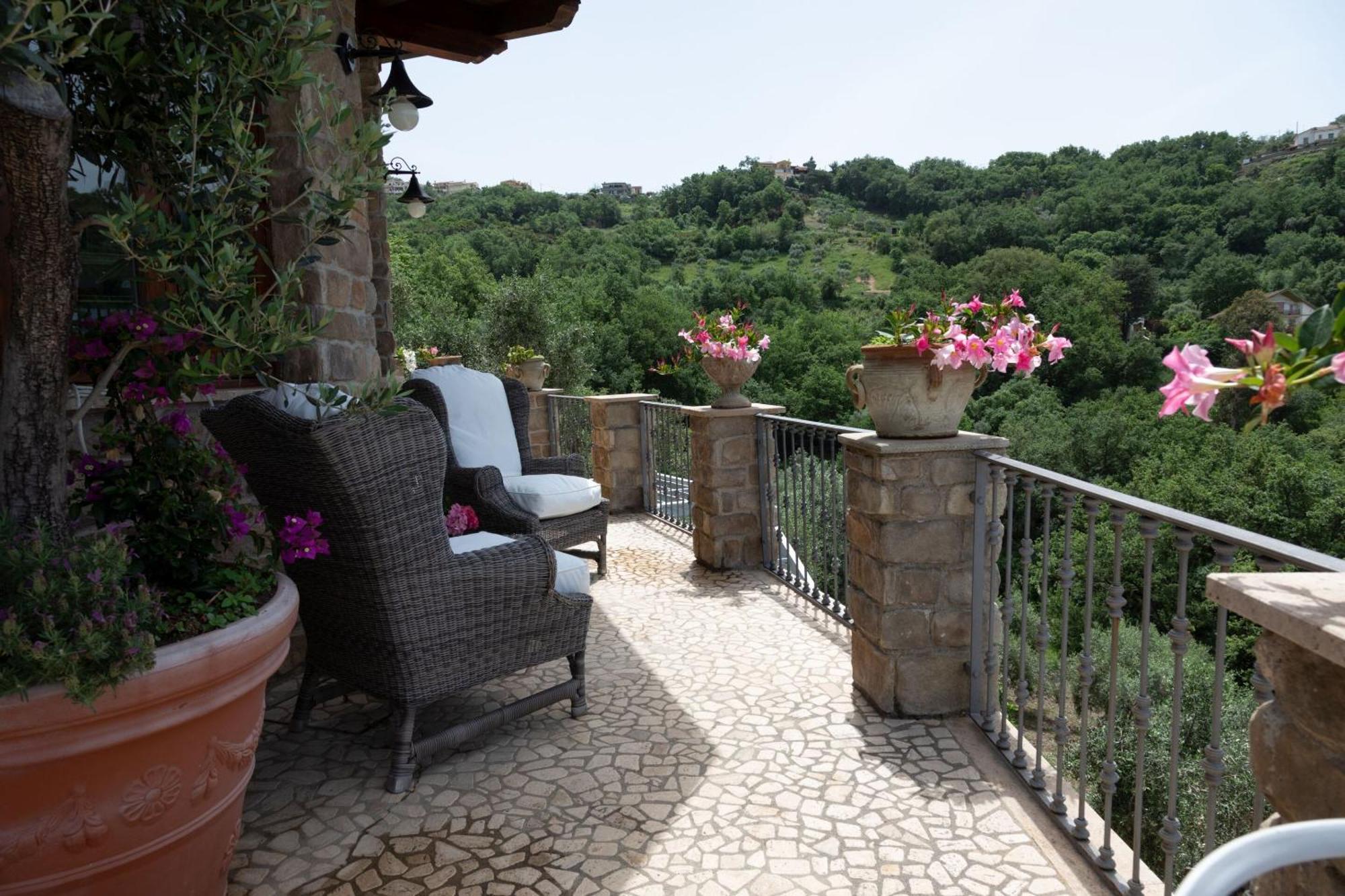 La Pastorella Boutique Hotel Maiera Exterior photo